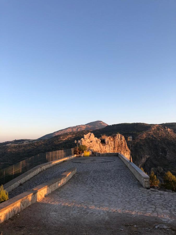Casa Paradiso Castronuovo di Sicilia المظهر الخارجي الصورة